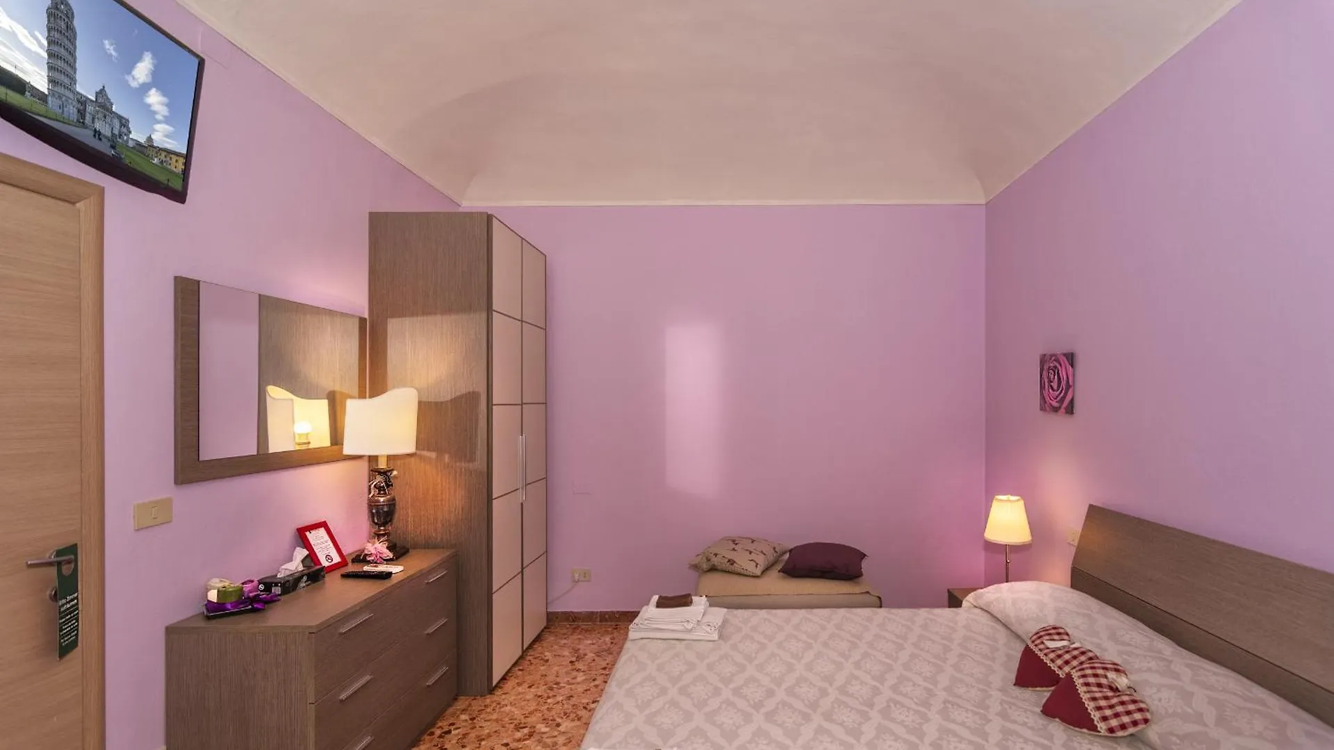 Colorado Home Pisa Bed & Breakfast